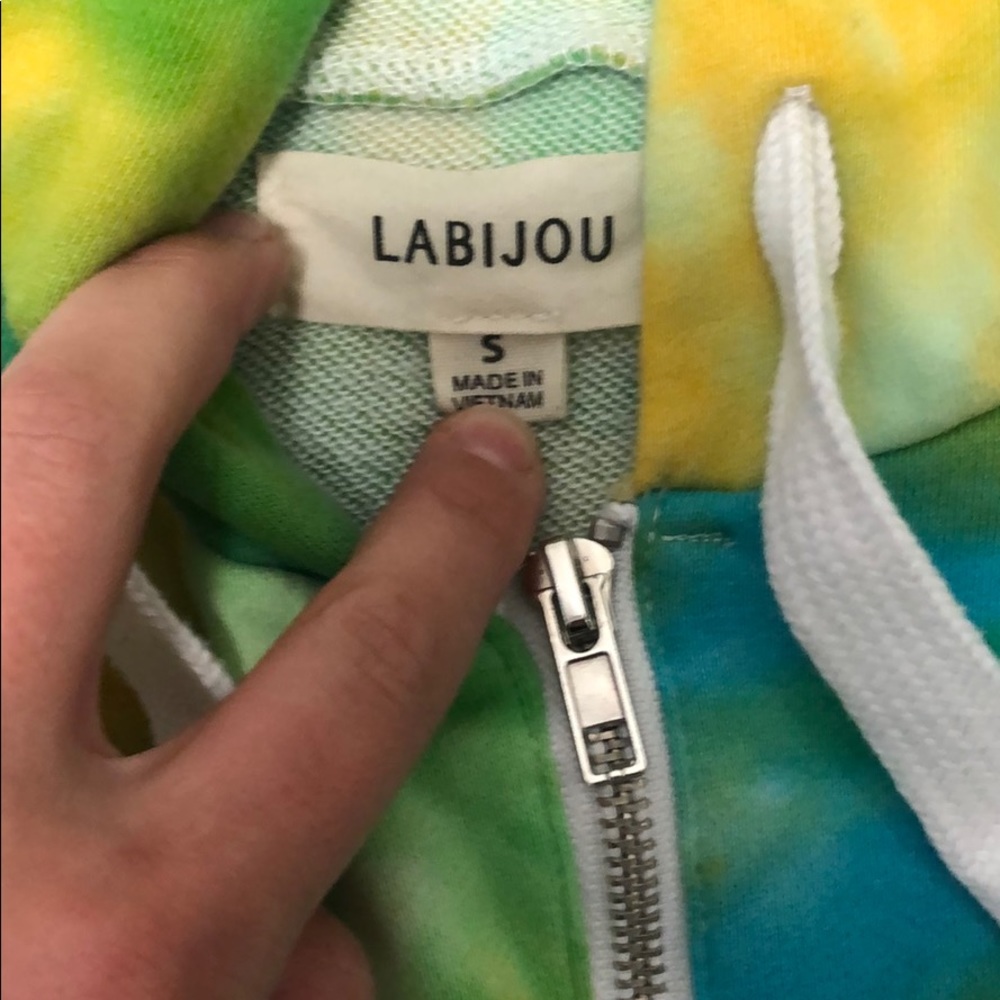 Fashion Nova Yoga & Chill Set - Picture 4 of 10